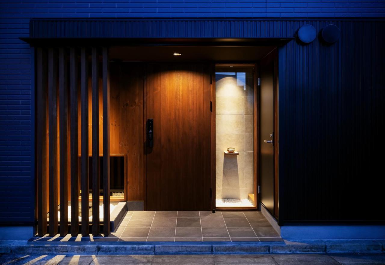 Villa 古今 天下茶屋 With A Private Parking Lot And A Half Open-Air Bath And Direct To Kix Osaka Esterno foto