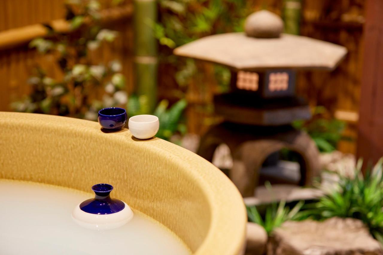 Villa 古今 天下茶屋 With A Private Parking Lot And A Half Open-Air Bath And Direct To Kix Osaka Esterno foto